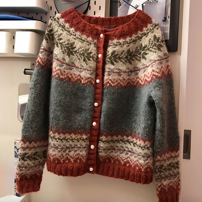 Gilet ethnique femme stylé et moderne