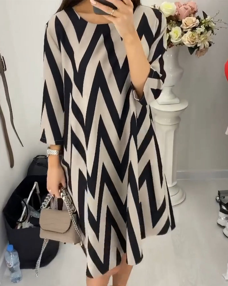 Robe féminine tendance avec imprimé