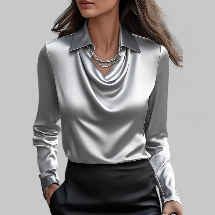 Chemisier femme élégant avec col bénitier aspect satin