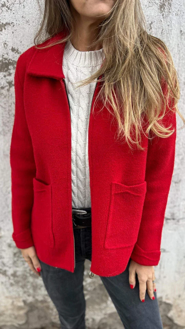 Veste courte moderne coupe slim femme
