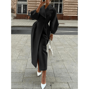 Trench-coat d'hiver femme élégant moderne