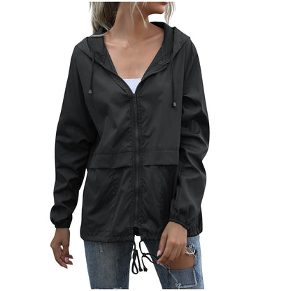 Veste coupe-vent à capuche légère