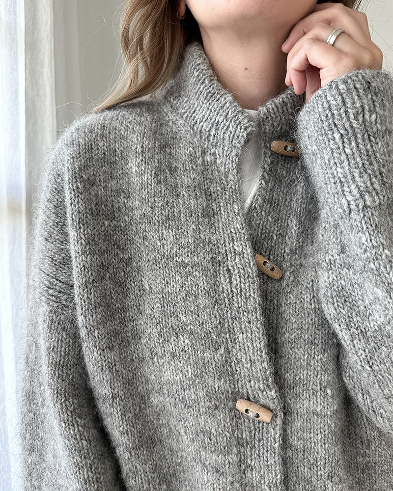 Modische Strickjacke Stehkragen Elegante Knöpfe - IdealeKleiden