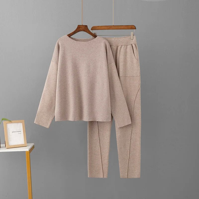 Ensemble robe tricotée femme élégante