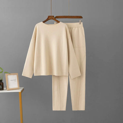 Ensemble robe tricotée femme élégante