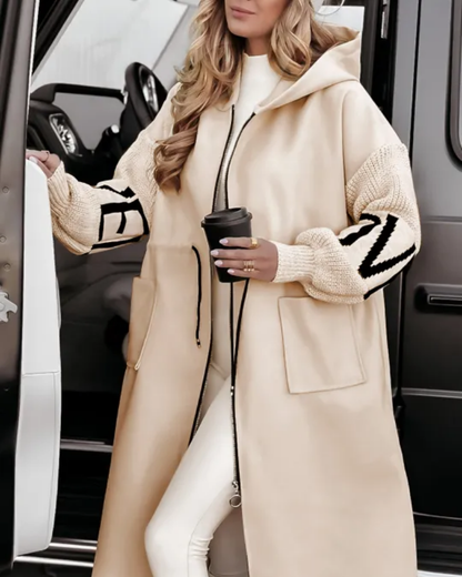 Veste à capuche confortable avec manches tricotées