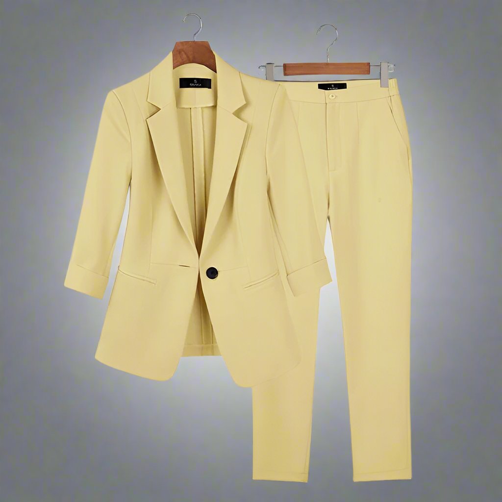Costume d'affaires élégant pour hommes