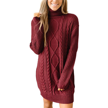 Robe pull en maille torsadée épaisse et col montant pour femme