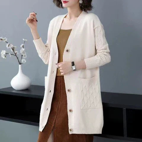 Gilet mi-long en laine douce avec boutons