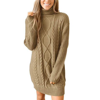 Robe pull en maille torsadée épaisse et col montant pour femme