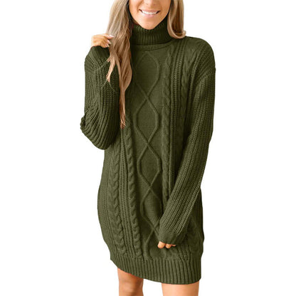 Robe pull en maille torsadée épaisse et col montant pour femme