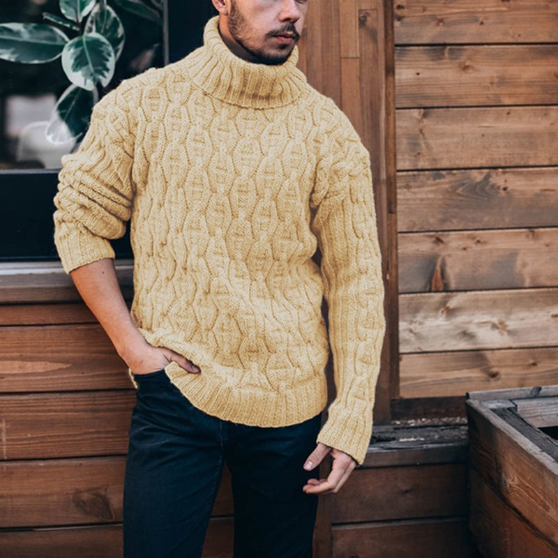 Pull en maille torsadée à col montant pour homme