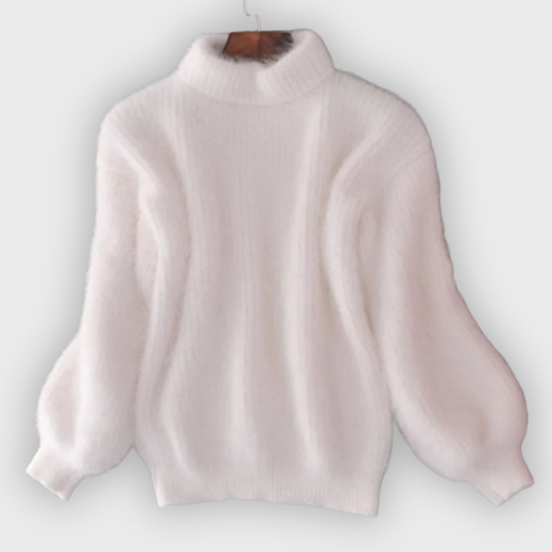 Pull élégant femme moderne