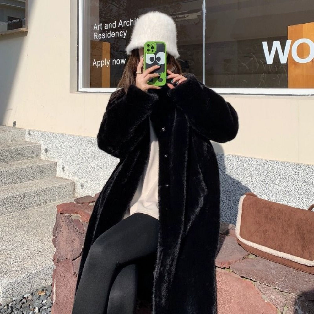 Stylish Kunstfelljacke Damen - IdealeKleiden