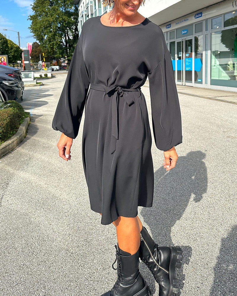 Robe élégante Encolure ronde avec lien à nouer