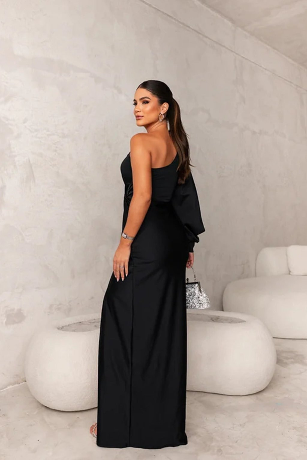 Elegantes Damen Abendkleid mit einer Schulter - IdealeKleiden