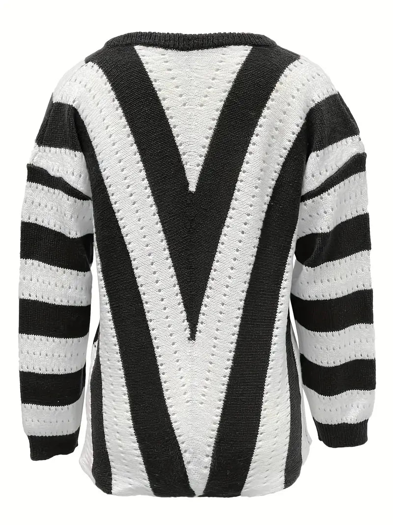 Pull rayé stylé col V femme