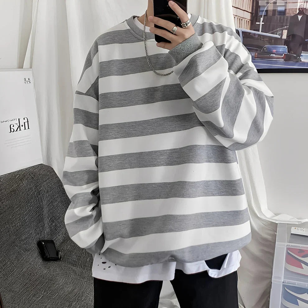 Pull oversize homme à rayures