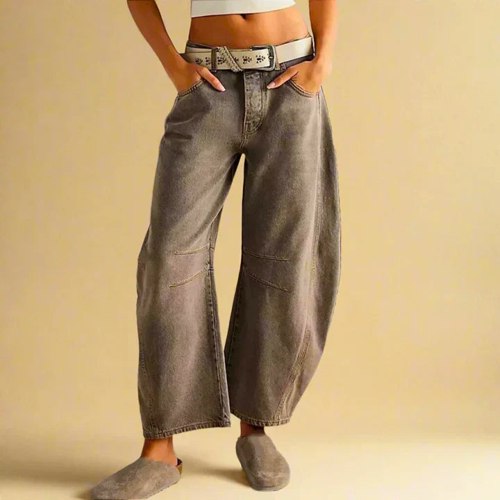 Pantalon rétro pour femme avec détail de bandes aux genoux