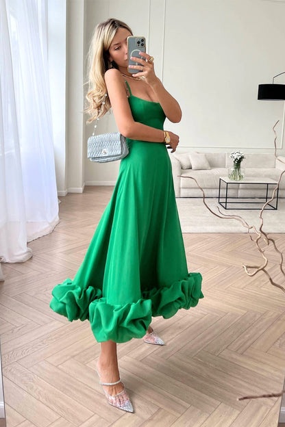 Robe de soirée élégante pour femme, invitée de mariage, design à volants