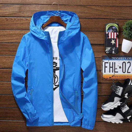 Veste élégante pour homme avec capuche