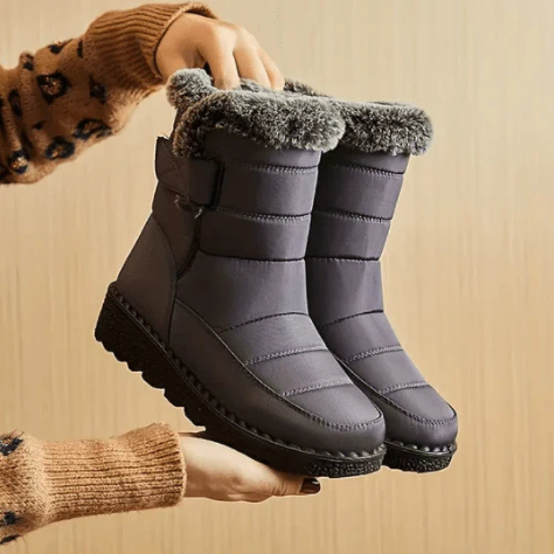 Bottes d'hiver pratiques pour femmes et hommes