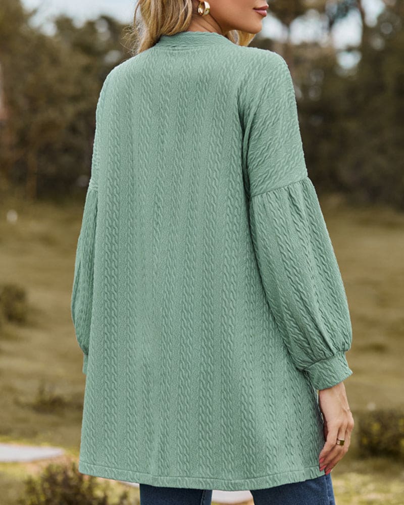 Klassischer Cardigan mit Latzärmeln Elegant - IdealeKleiden