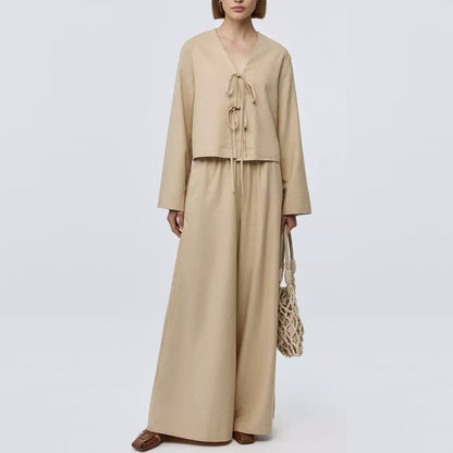 Ensemble Robe : Pantalon et Haut avec détails à nouer