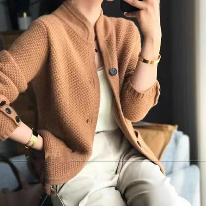 Gilet tricoté pour femme Motif Boutonnage Col montant Avec poches