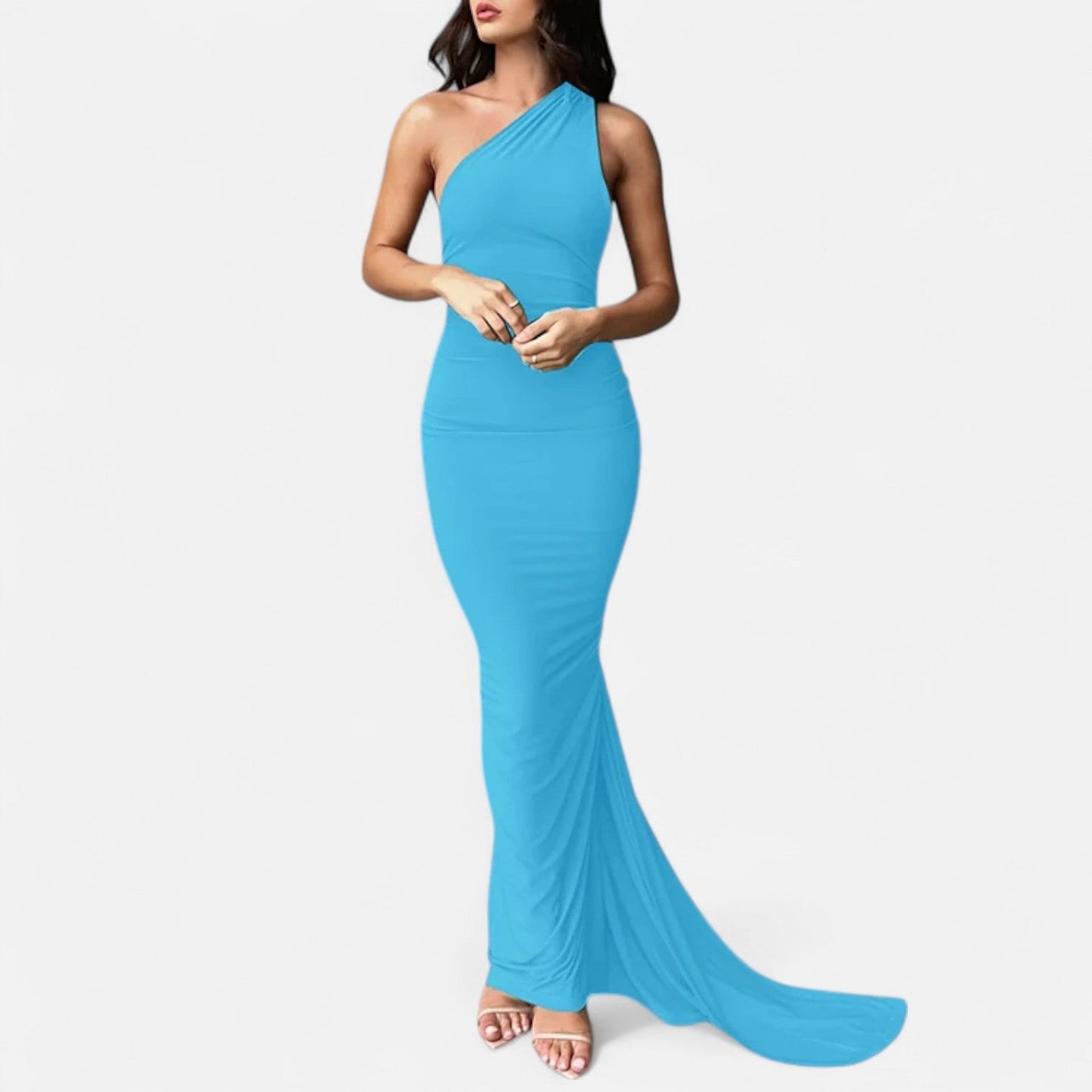 Robe longue femme, design élégant épaules dénudées