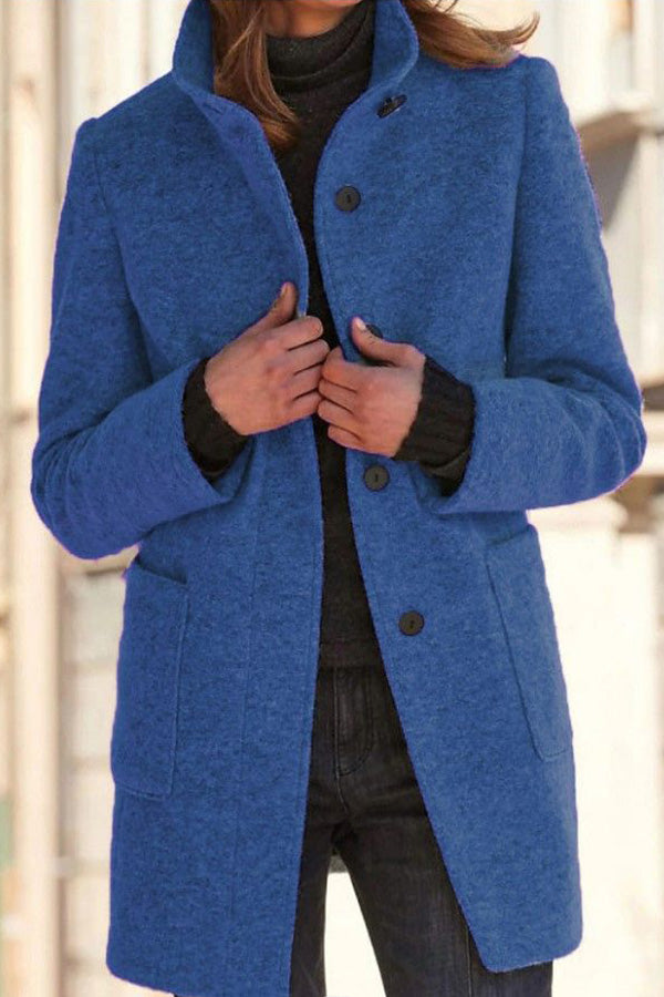 Élégante veste en laine col montant unie