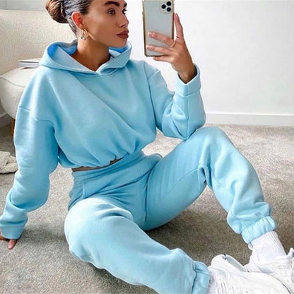 Ensemble de jogging deux pièces confortable avec hoodie à capuche