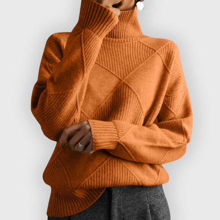 Pull over doux pour femme col roulé élégant