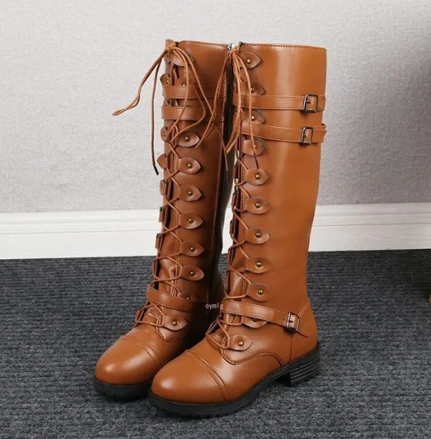 Bottines stylées à lacets et boucles effet vintage