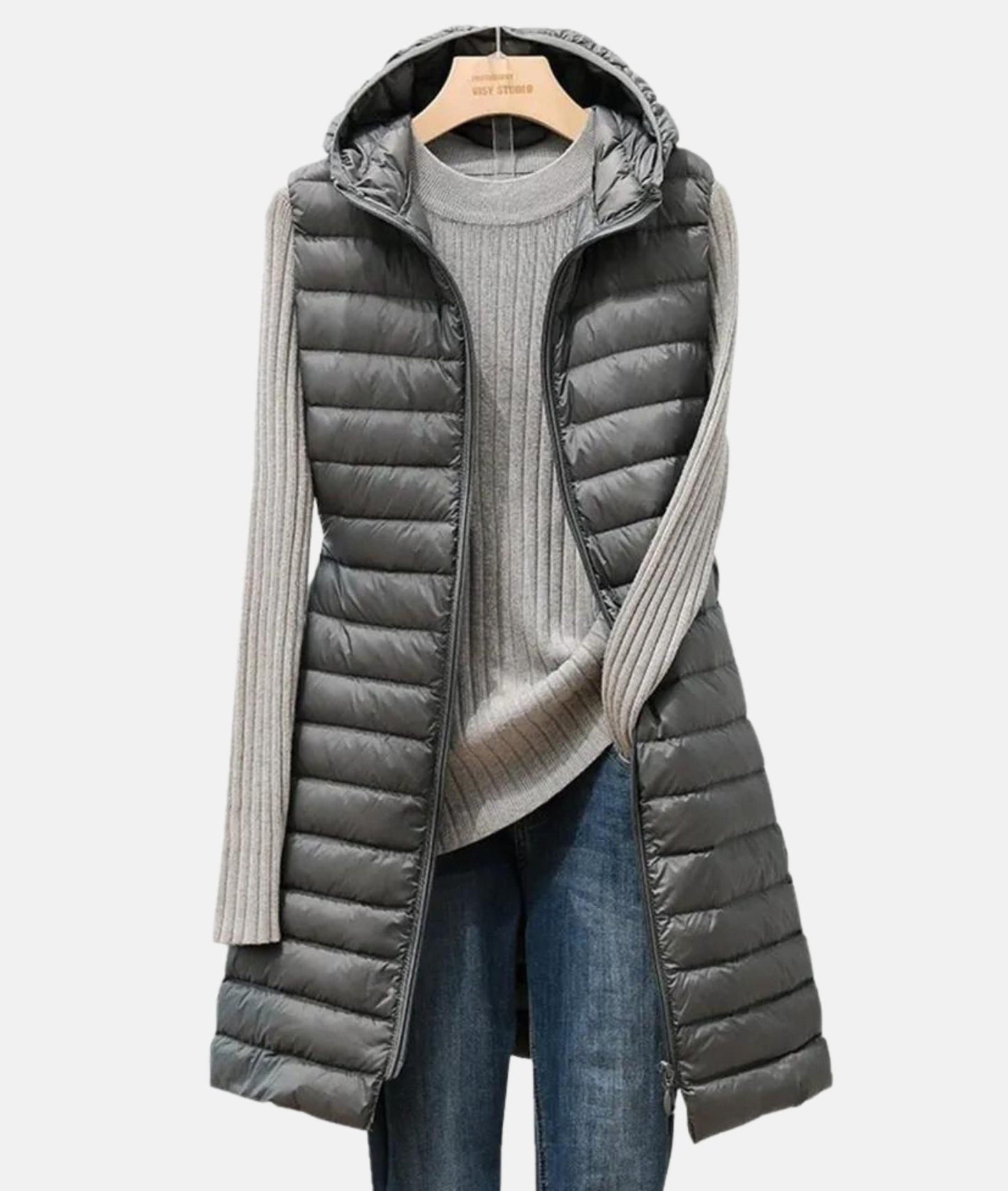 Longue veste d'hiver légère et isolée au design moderne