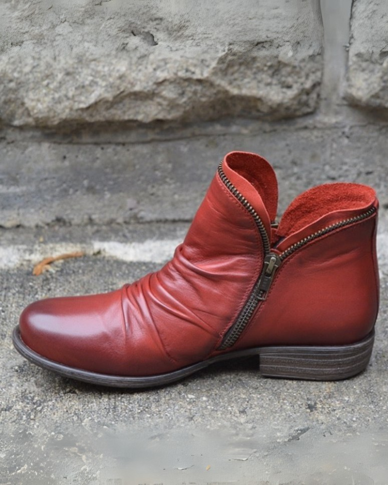 Bottes élégantes en cuir avec fermeture éclair