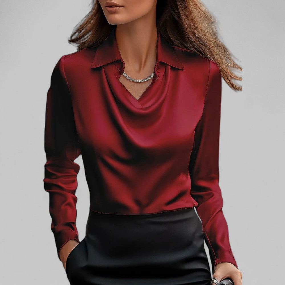 Chemisier femme élégant avec col bénitier aspect satin