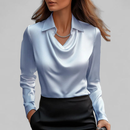 Chemisier femme élégant avec col bénitier aspect satin