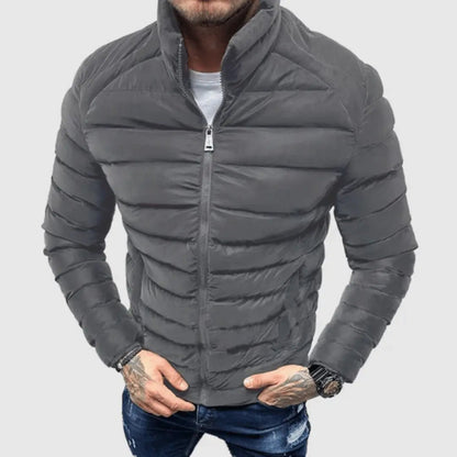 Doudoune chaude pour l'hiver