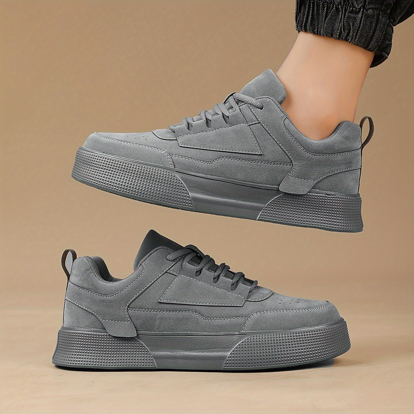 Baskets homme modernes sportifs à lacets