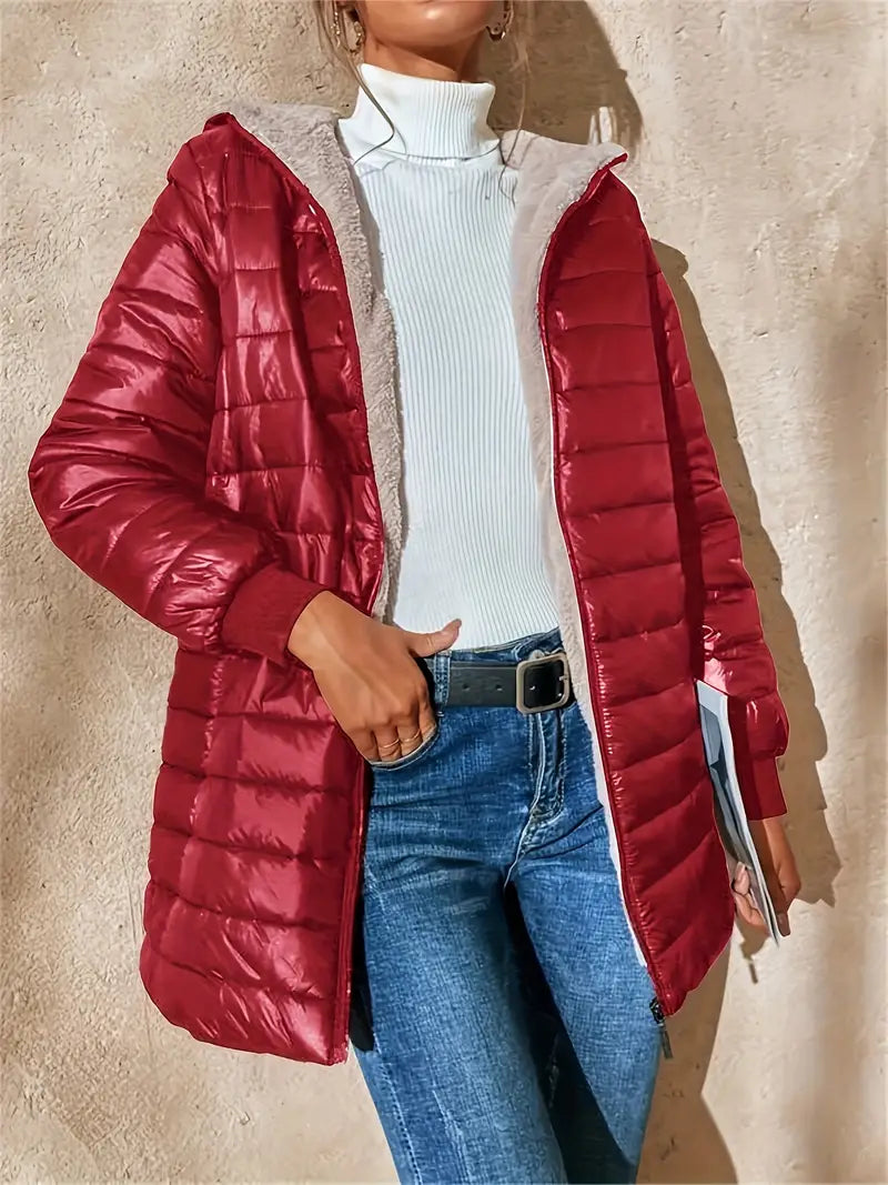 Doudoune mi-longue matelassée à capuche pour femme