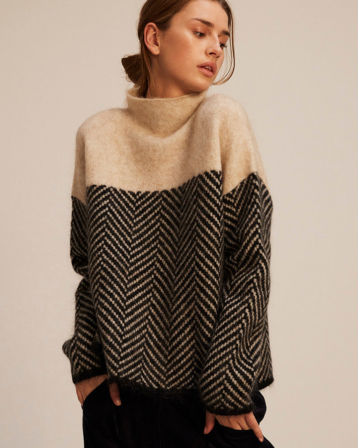 Pull à col roulé en coton doux pour femme