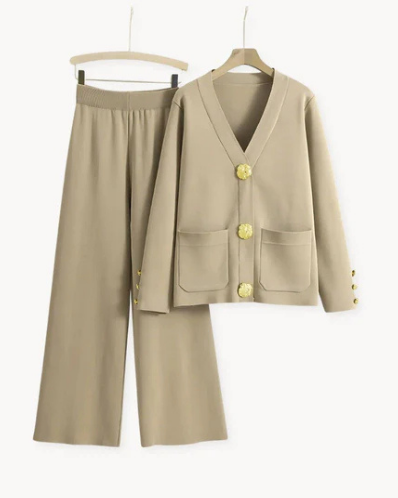 Ensemble élégant de tricots pour femmes