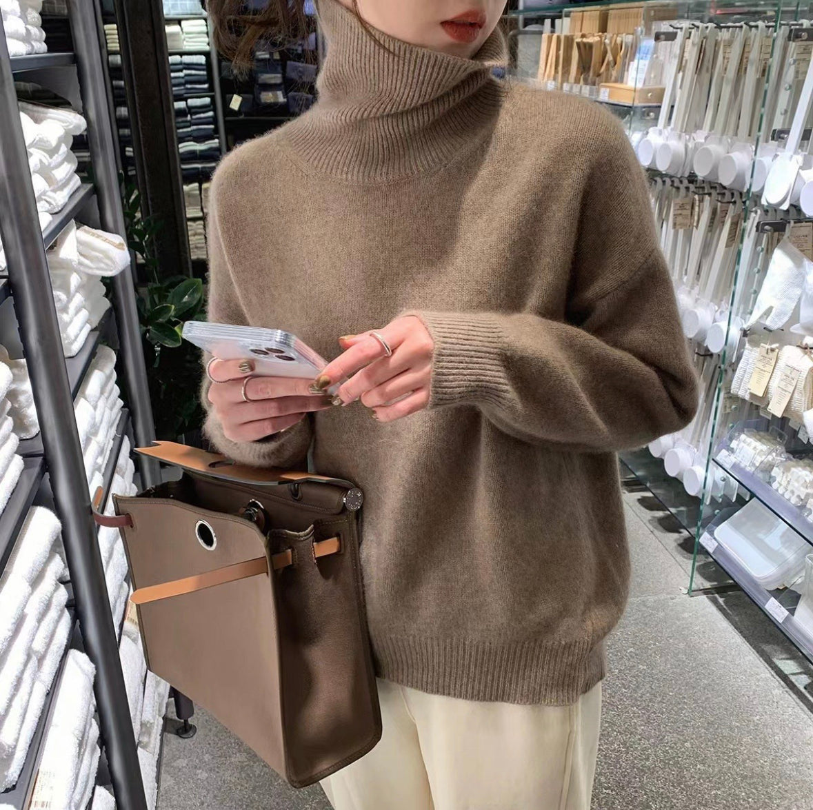 Pull-over en cachemire à col roulé chaud pour les jours froids