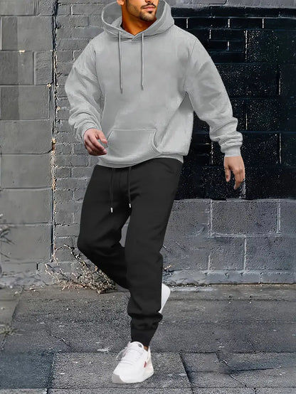 Ensemble classique : sweat à capuche et jogging Comfort