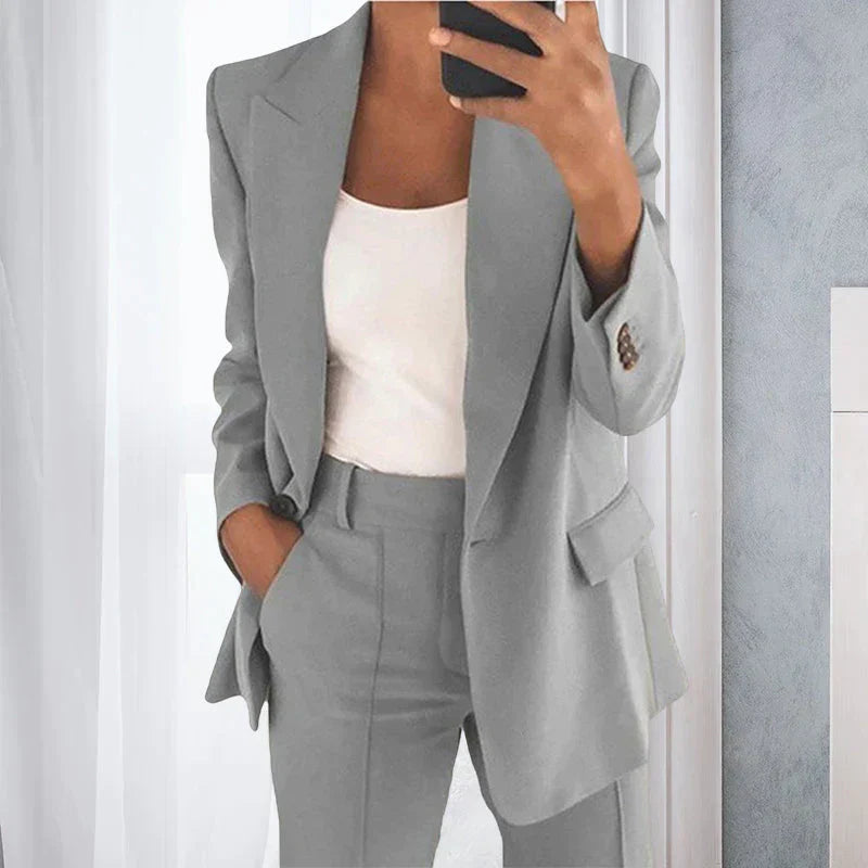 Ensemble élégant pour femme design raffiné