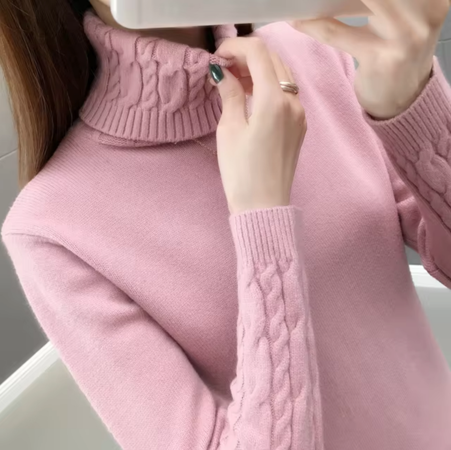 Pull en laine à col roulé doux