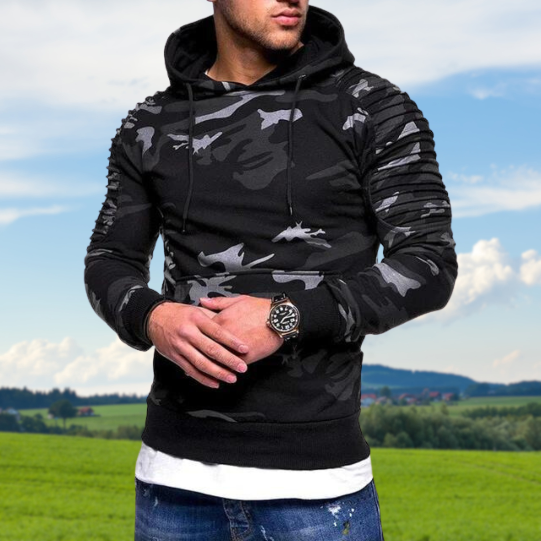 Pull de camouflage à capuche