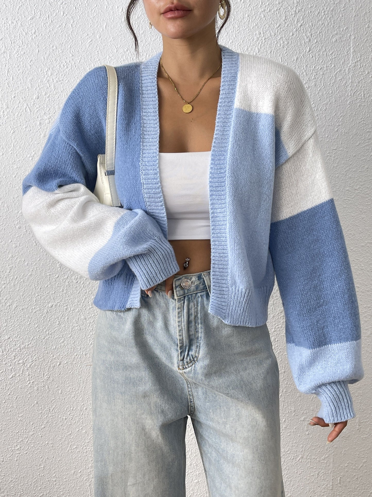Cardigan élégant Femme Élégance Moderne