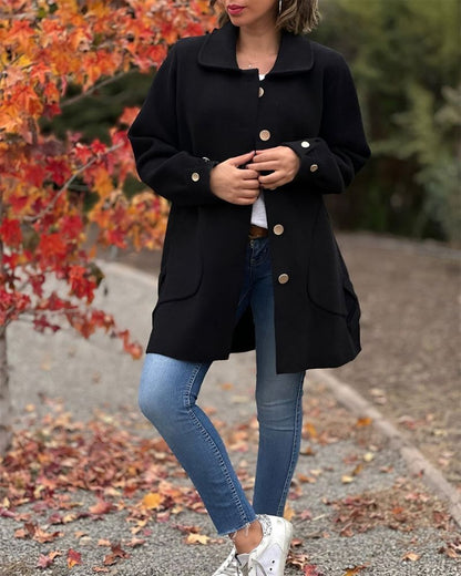 Haut de loisir tendance avec des nœuds latéraux